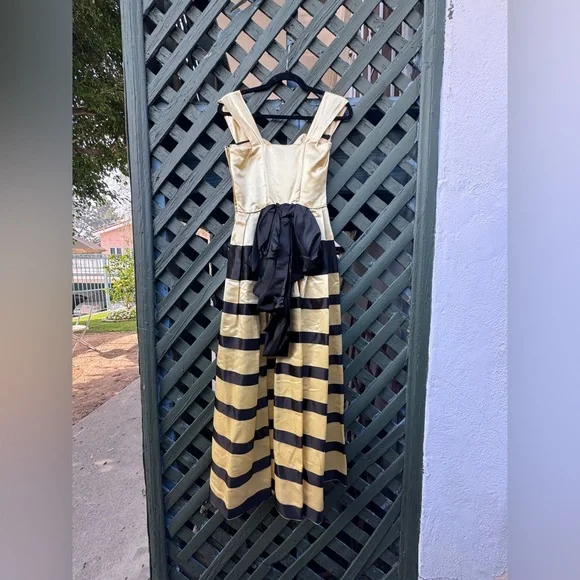 50s Vintage Yellow and Black Satin Prom Dress size Xs - Picture 2 of 11